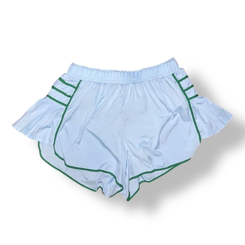 Kimberly Women's White and Blue Shorts Size Small